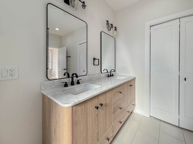 1115 Alima Terrace, La Grange Park, IL 60526