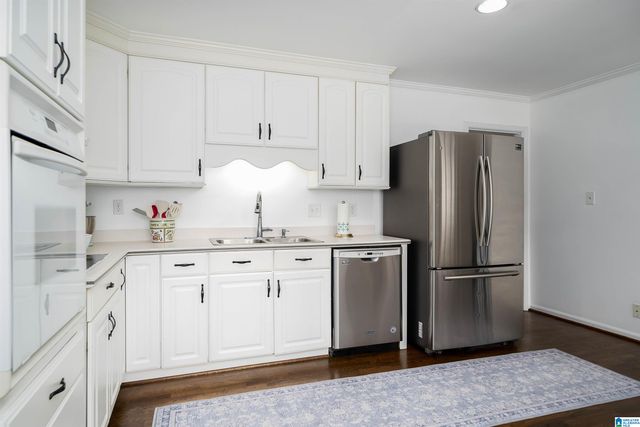 605 TWIN BRANCH DRIVE, Vestavia Hills, AL 35226