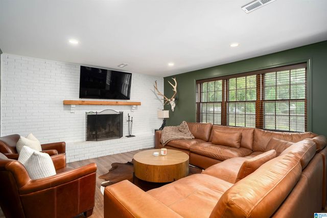 605 TWIN BRANCH DRIVE, Vestavia Hills, AL 35226