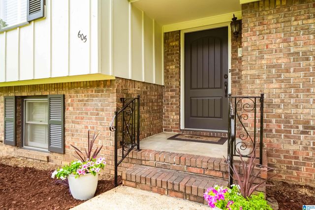 605 TWIN BRANCH DRIVE, Vestavia Hills, AL 35226