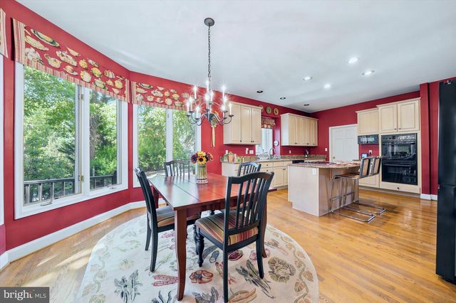 14 REESE DR, Newark, DE 19711
