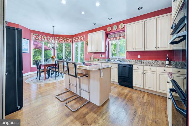 14 REESE DR, Newark, DE 19711