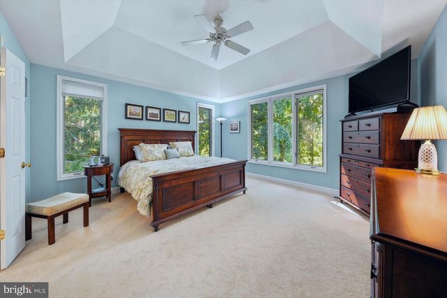 14 REESE DR, Newark, DE 19711
