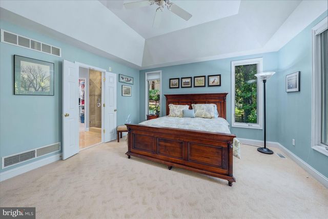 14 REESE DR, Newark, DE 19711