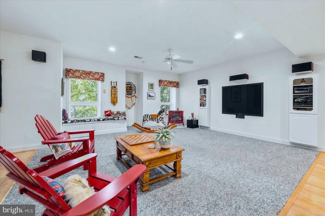 14 REESE DR, Newark, DE 19711