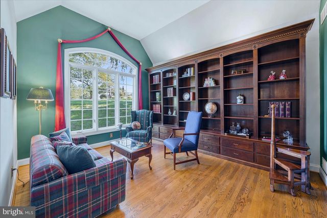 14 REESE DR, Newark, DE 19711