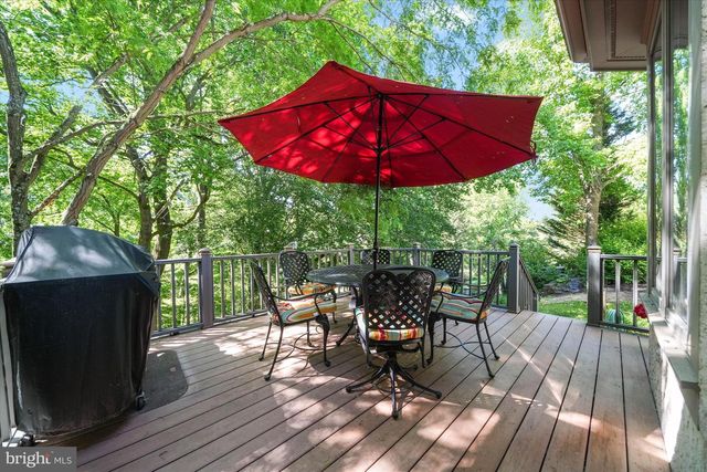 14 REESE DR, Newark, DE 19711