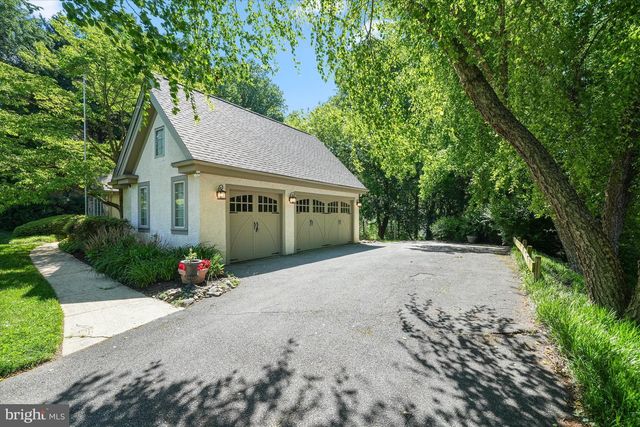 14 REESE DR, Newark, DE 19711