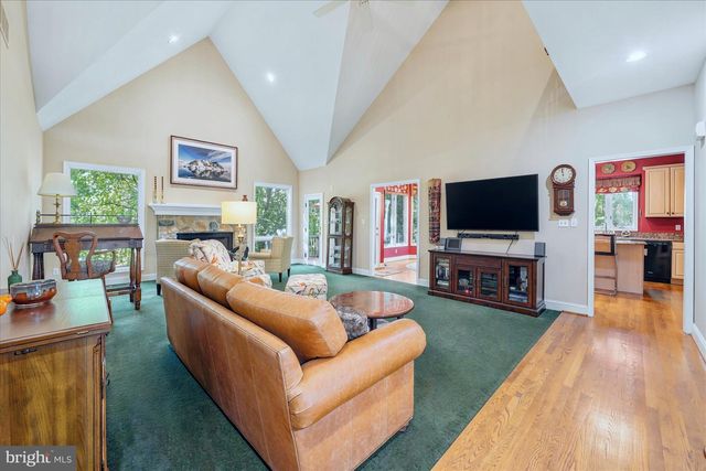 14 REESE DR, Newark, DE 19711