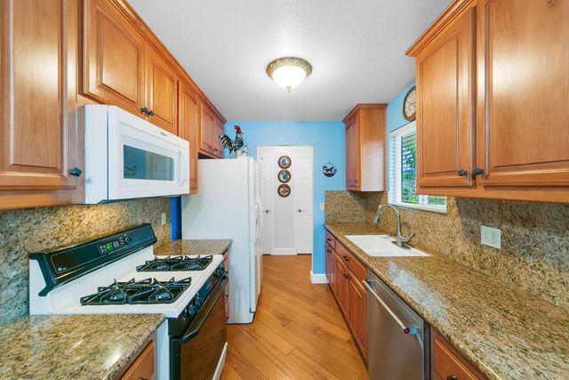 1261 Jurgens Rd, Rescue, CA 95672