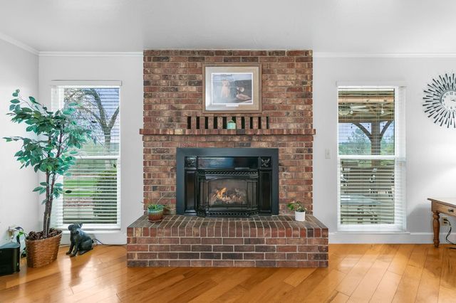 1261 Jurgens Rd, Rescue, CA 95672