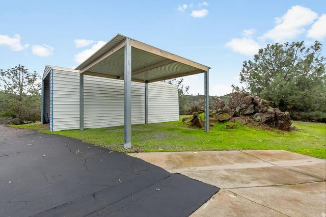 1261 Jurgens Rd, Rescue, CA 95672