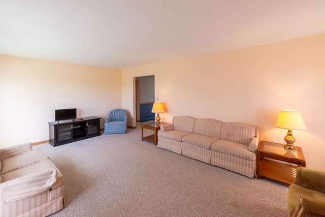 37310 87th Street, Burlington, WI 53105