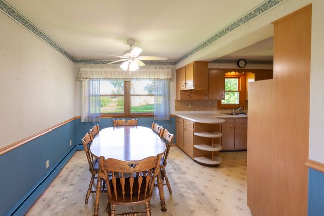 37310 87th Street, Burlington, WI 53105