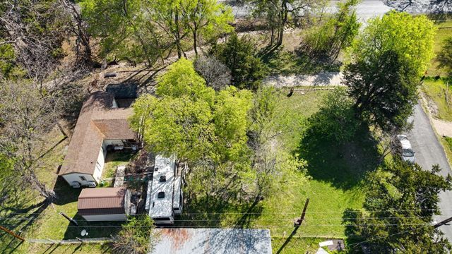 5591 County Road 920, Nevada, TX 75173