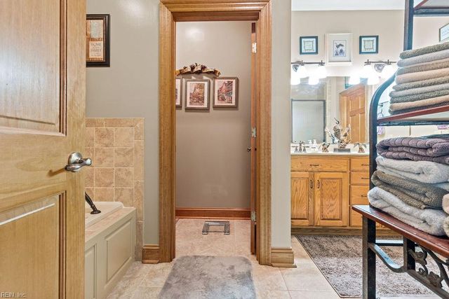 18212 Darden Scout RD, Courtland, VA 23837