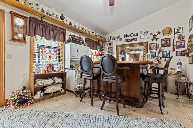 18212 Darden Scout RD, Courtland, VA 23837