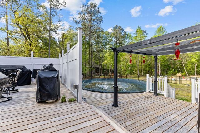 18212 Darden Scout RD, Courtland, VA 23837