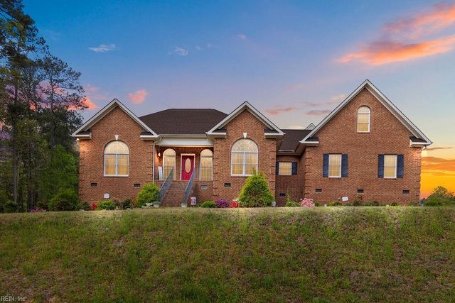 18212 Darden Scout RD, Courtland, VA 23837