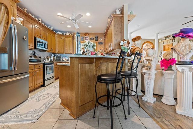 18212 Darden Scout RD, Courtland, VA 23837