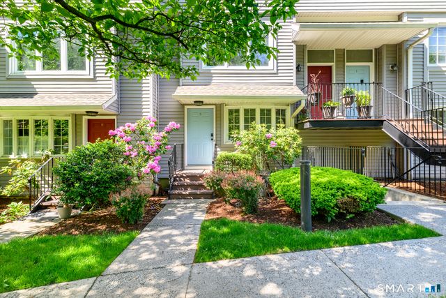 2700 Bedford Street G, Stamford, CT 06905