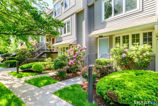 2700 Bedford Street G, Stamford, CT 06905