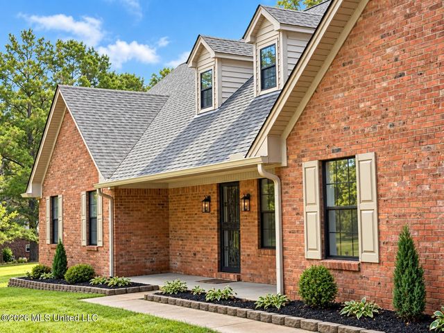 3461 Amy Drive, Nesbit, MS 38651