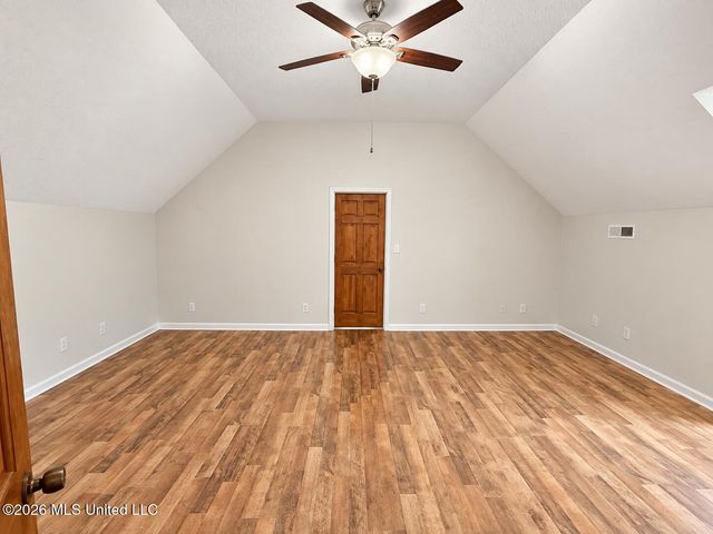 3461 Amy Drive, Nesbit, MS 38651