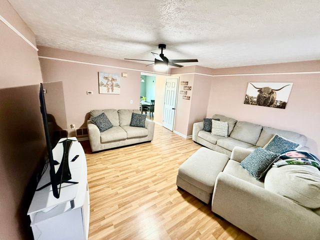 342 E Oak Street, Nicholasville, KY 40356