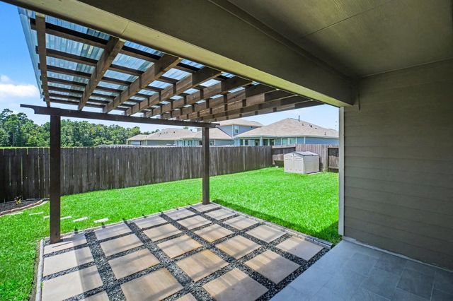 25628 Northpark Spruce Drive, Porter, TX 77365