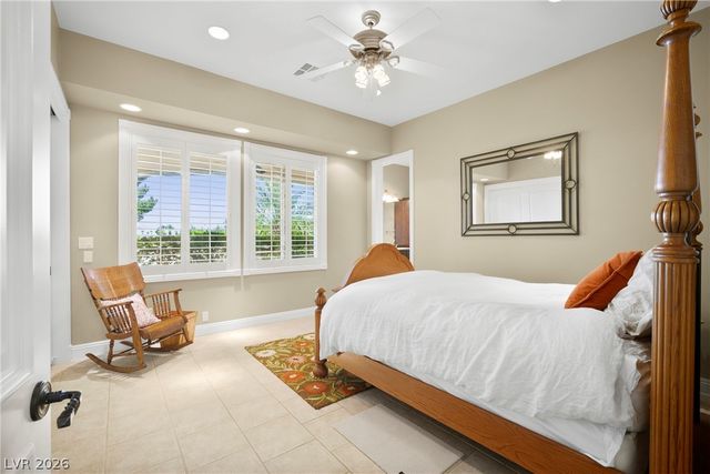 2276 Candlestick Avenue, Henderson, NV 89052