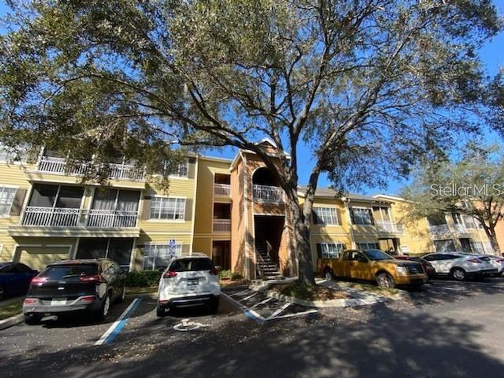 Image 2 of property listing at Address unavailable.