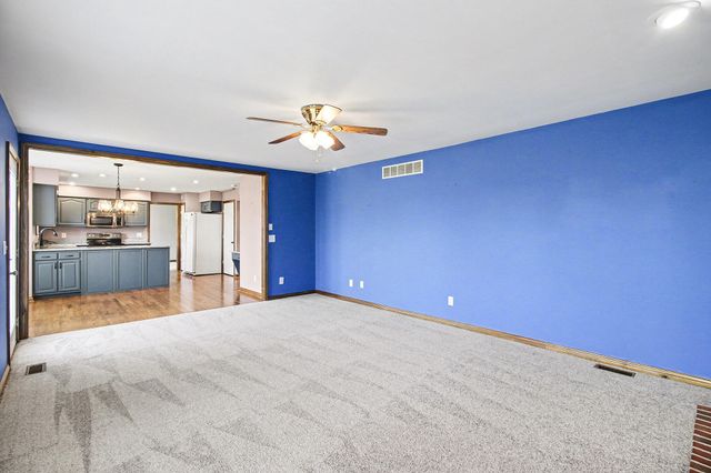 1513 Whispering Pines Drive, Hebron, KY 41048