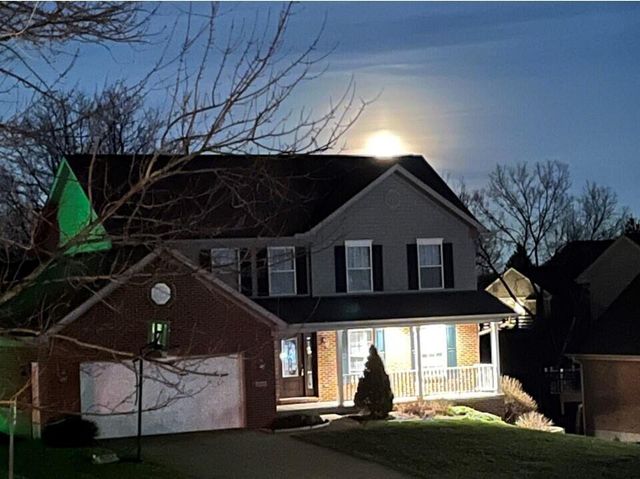 1513 Whispering Pines Drive, Hebron, KY 41048