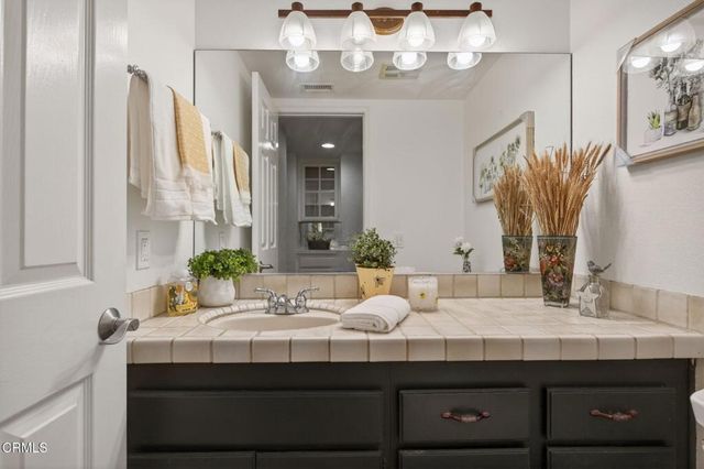 1693 Dockside Lane, Camarillo, CA 93010