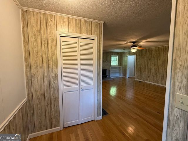 398 Taylors Chapel Road, Rabun Gap, GA 30568