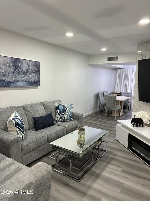 2815 N 52ND Street 3, Phoenix, AZ 85008