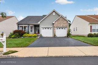 21 Snowberry Lane, Howell, NJ 07731