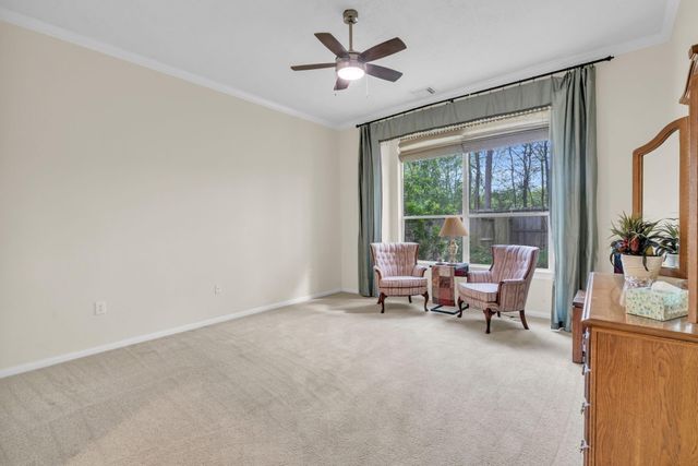 44 Windsor Bridge Drive, Conroe, TX 77384