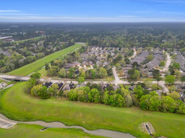 44 Windsor Bridge Drive, Conroe, TX 77384