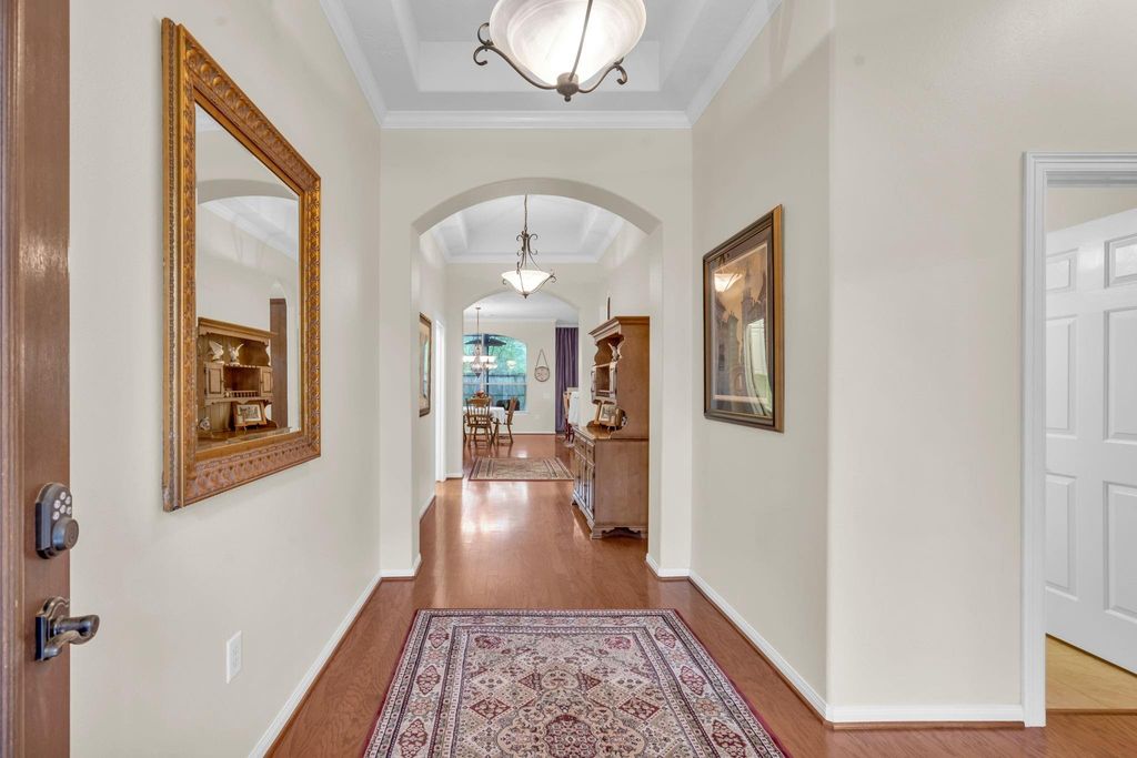 44 Windsor Bridge Drive, Conroe, TX 77384