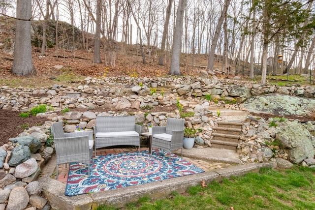 49 Brookside Rd, Braintree, MA 02184