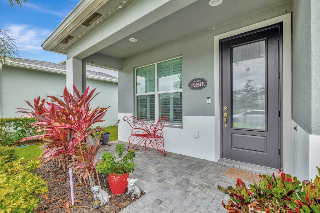 11389 SW Lyra Drive, Port St Lucie, FL 34987