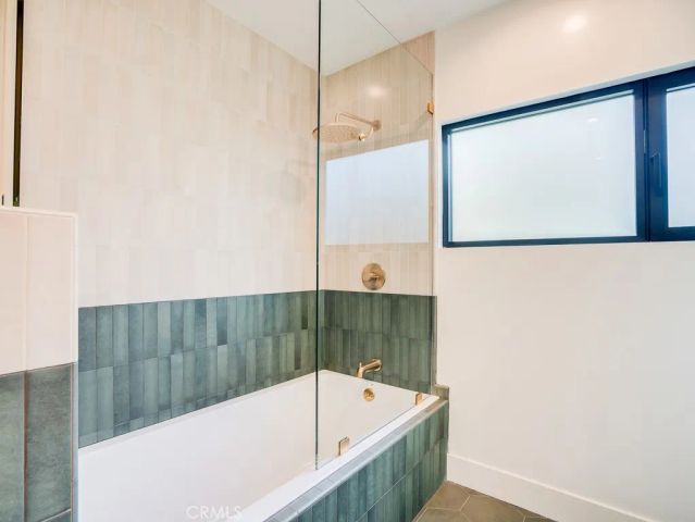 11911 Hartsook, Valley Village, CA 91607