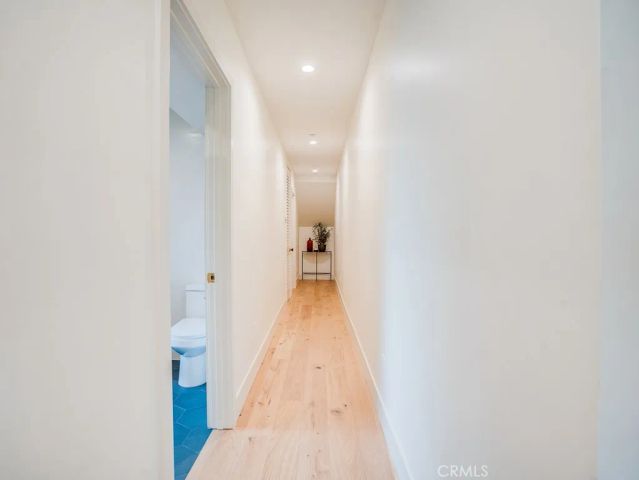 11911 Hartsook, Valley Village, CA 91607