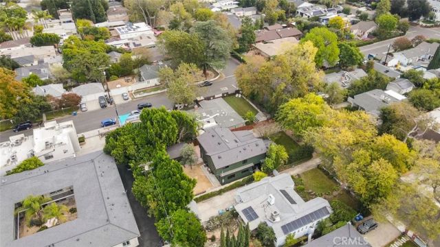 11911 Hartsook, Valley Village, CA 91607