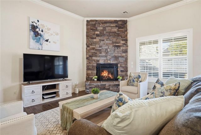 1661 Partridge RUN, Bentonville, AR 72713