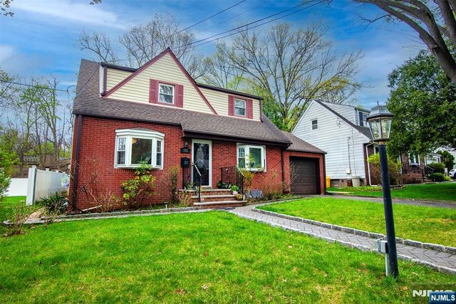 352 Billington Road, Teaneck, NJ 07666