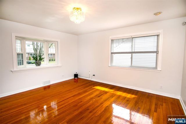 352 Billington Road, Teaneck, NJ 07666