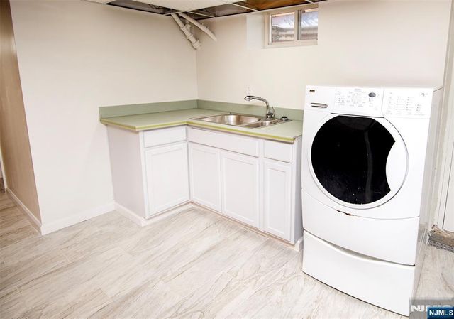 352 Billington Road, Teaneck, NJ 07666